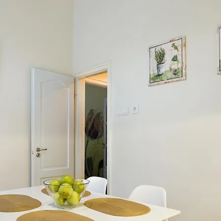 Pasti Central Apartment Debrecen Exterior photo